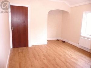 Lounge- click for photo gallery
